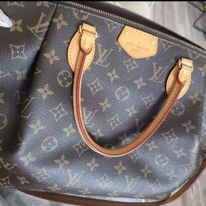 Louis Vuitton Turenne MM BAG